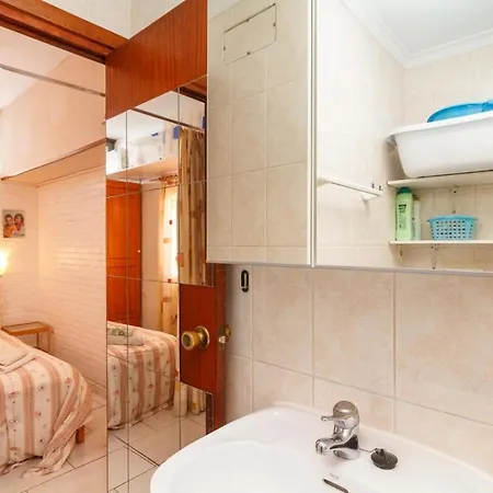 Fuer 3 Personen Ca 45 Qm In Nerja, Andalusien Costa Del Sol